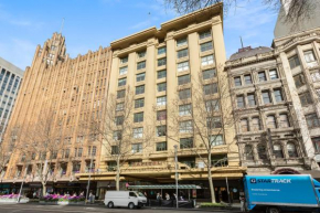 Complete Host Capitol Apartments, Melbourne